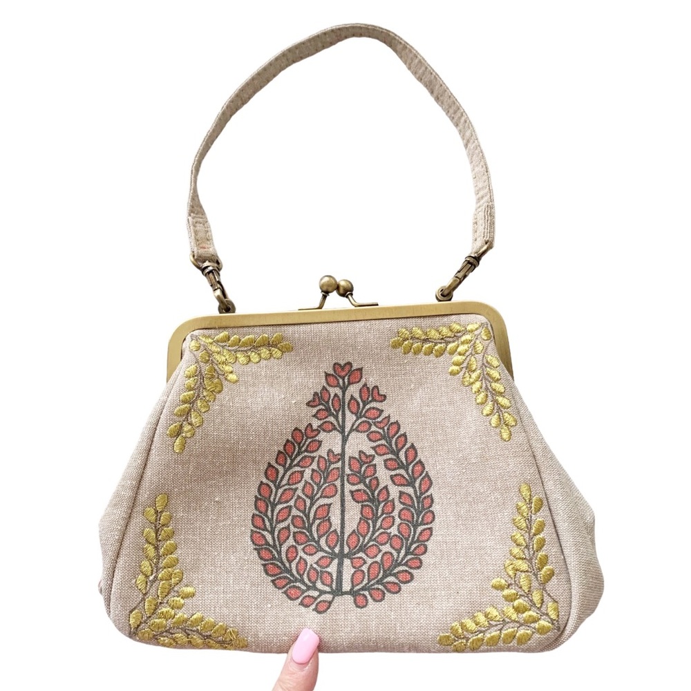 Iyura Tan Gold Embroidered Baroque Leaf Pattern Mini Fabric Frame Bag NWOT